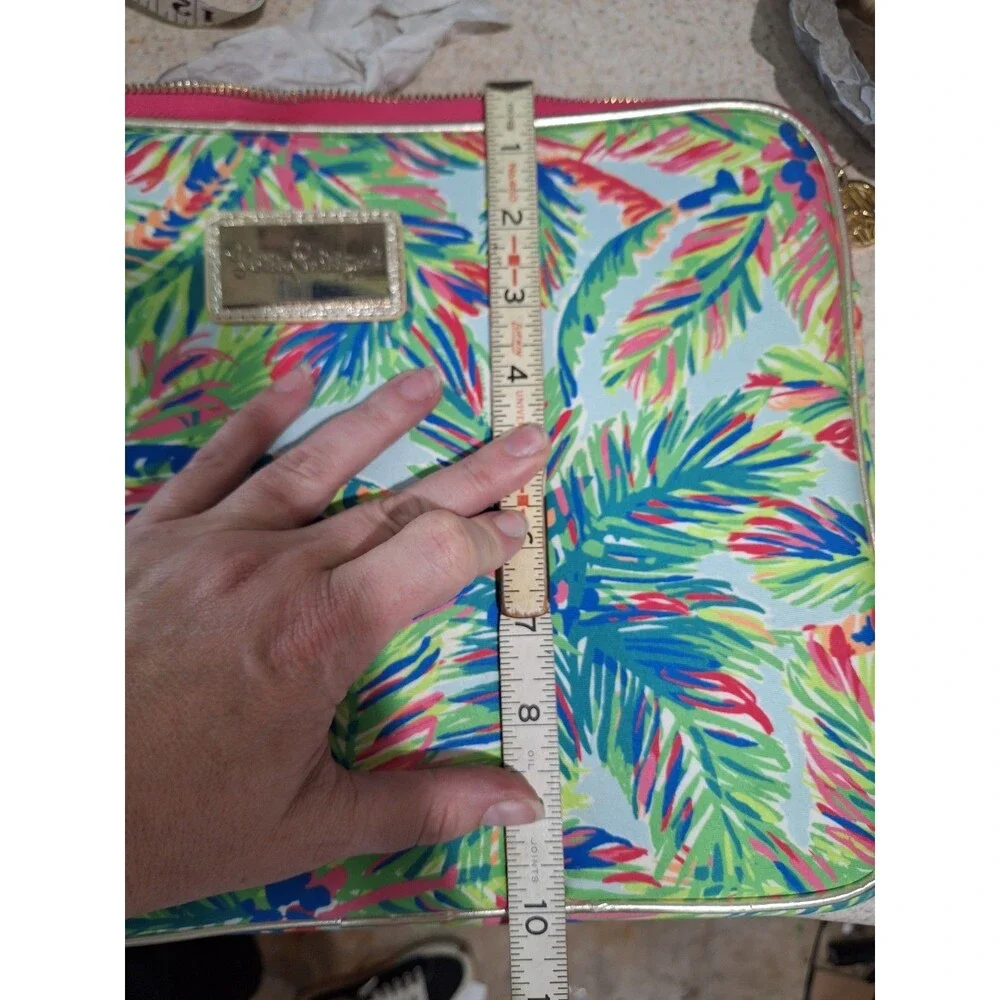 Lilly Pulitzer 13
